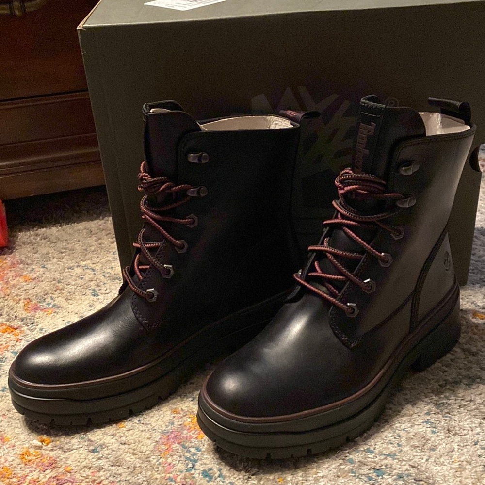 New Timberland Malynn Waterproof Leather Boots 9 NIB